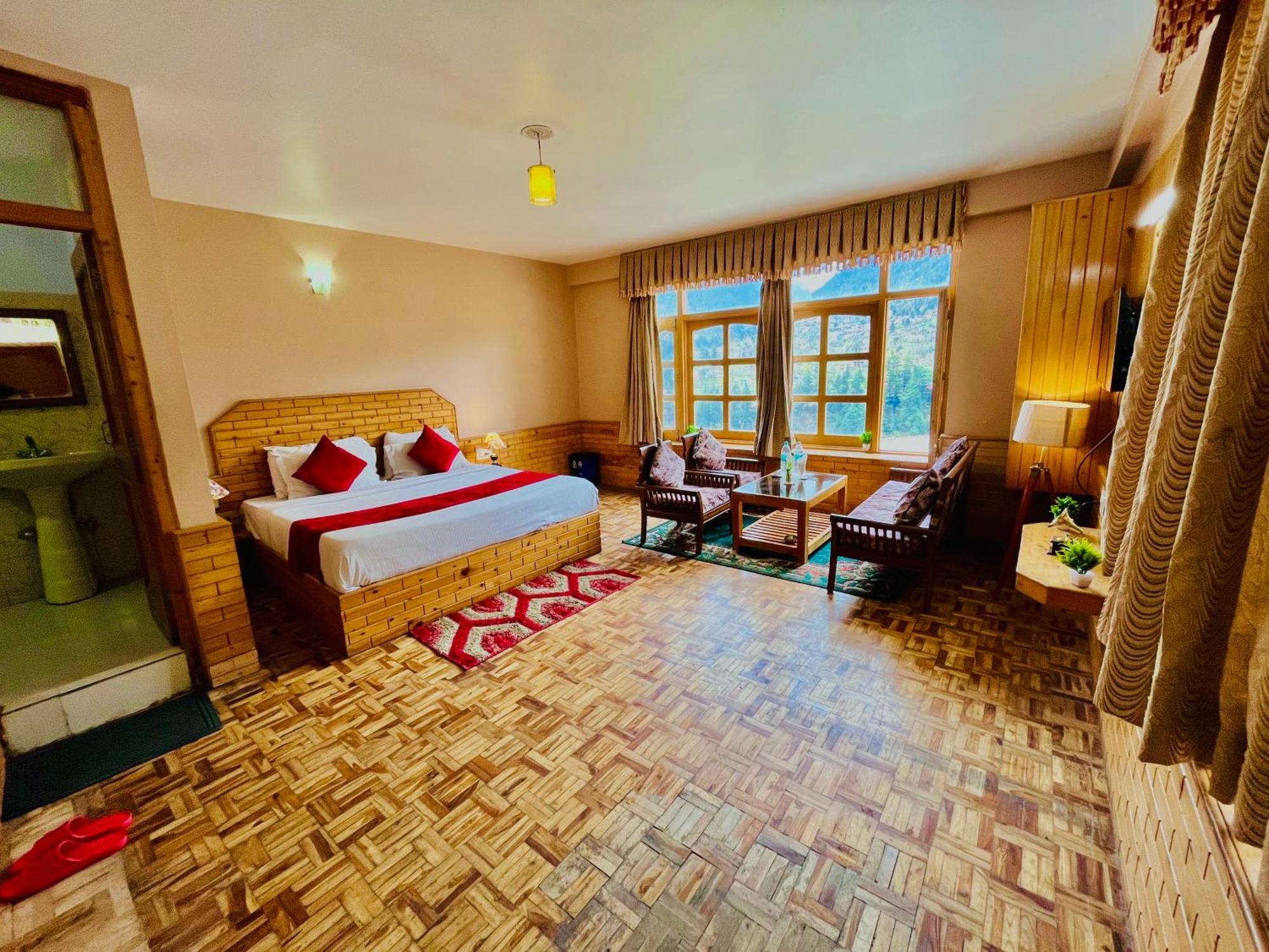 Snow Clad Riverview Hotel & Resort, Manali Екстер'єр фото